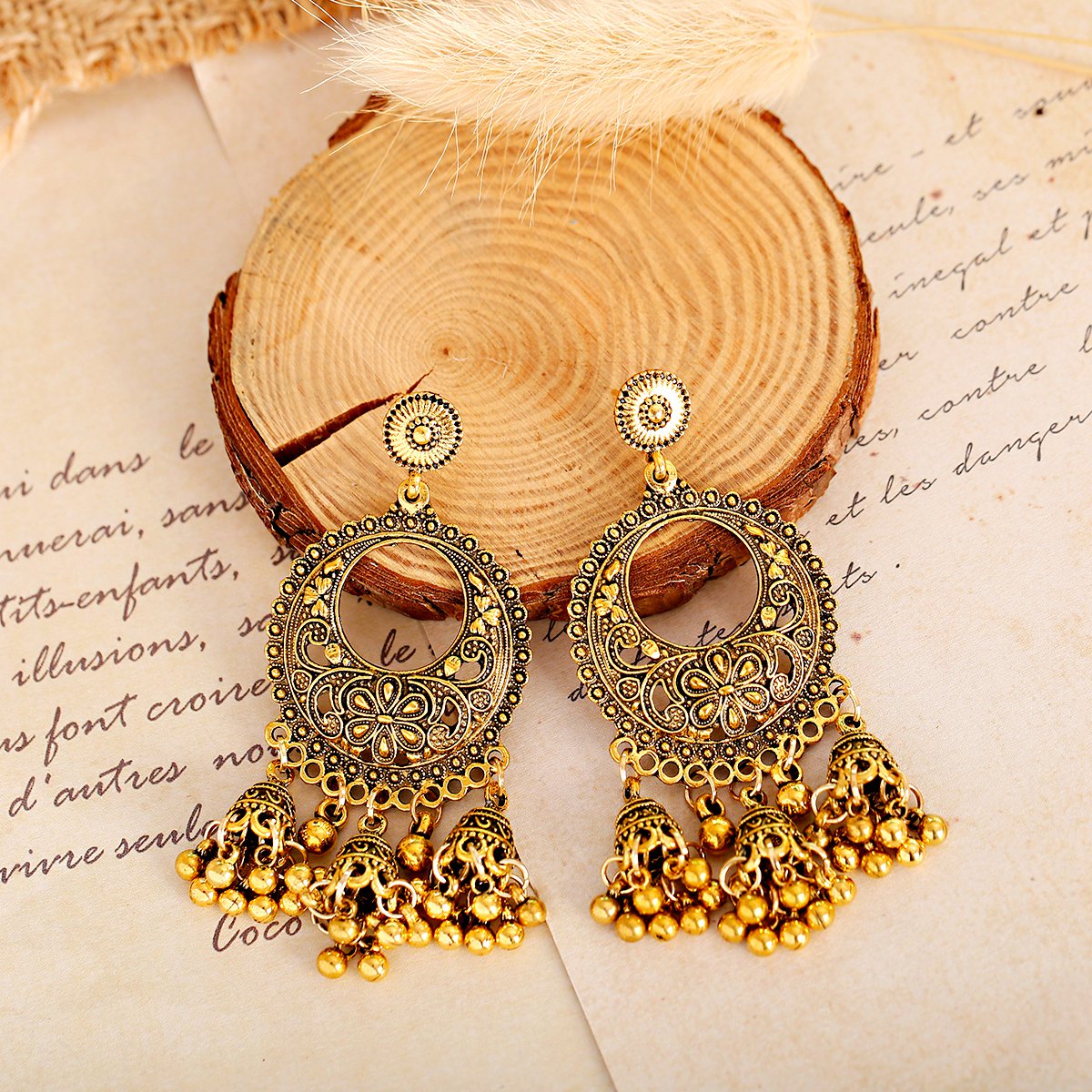 Etniczne kolczyki Jhumka z kwi – Indian Wedding Supply recenzja i cena